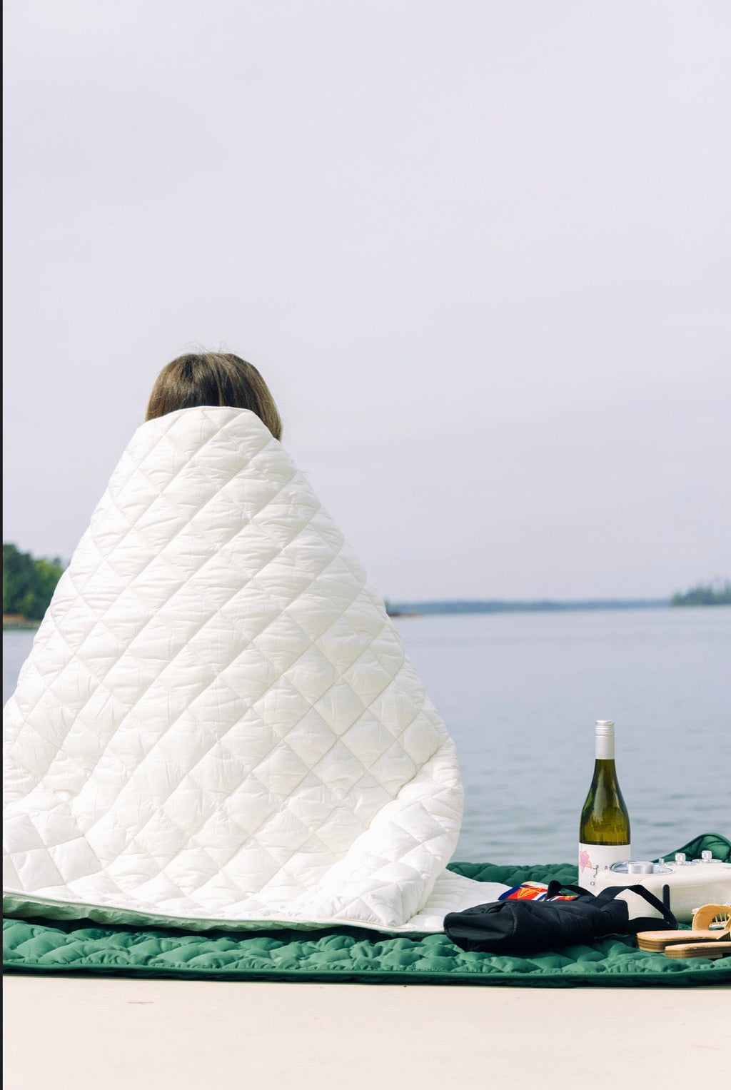 Waterproof Puffer Blanket with Pockets | Pretty Rugged